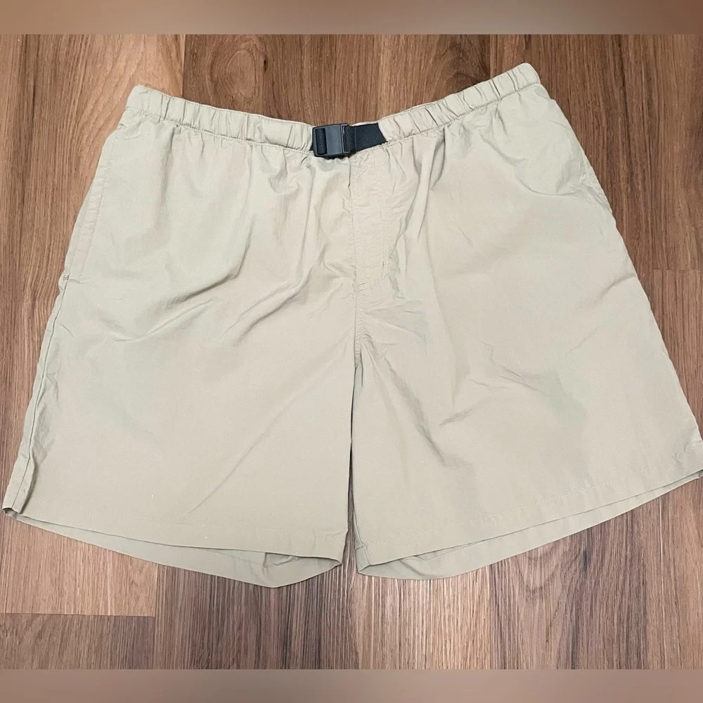 Columbia Men's Beige Swim  Trunks XXL 8inch Inseam